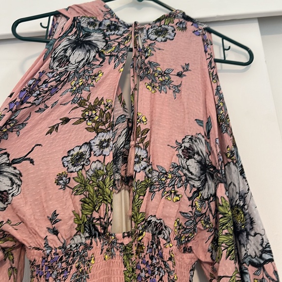 Lovestich Dress - Picture 6 of 6